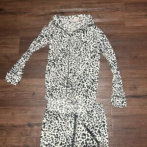 Rachel Parcell Long Sleeve Print Pajamas, IVORY DOVE LEOPARD